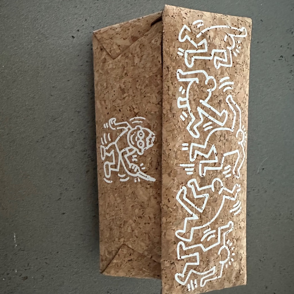 Akila Keith Haring Paradise Cream & Green Sunglasses MoMA Collaboration - Picture 3 of 7